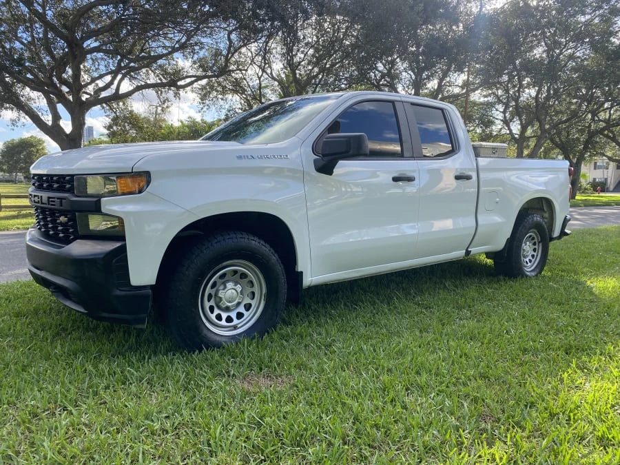 2020 Chevrolet Silverado 4th Gen - Image 8 of 15