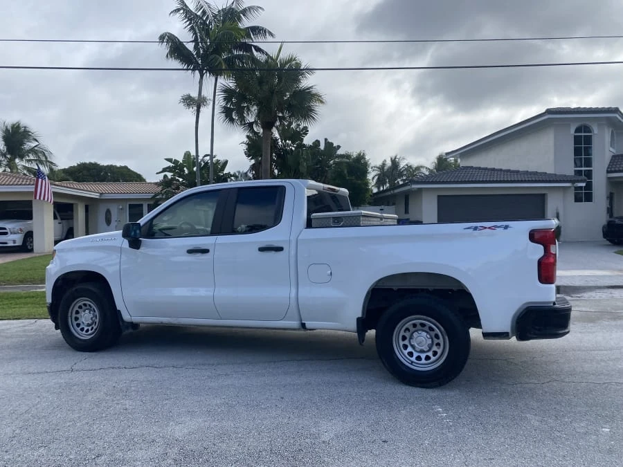 2020 Chevrolet Silverado 4th Gen - Image 2 of 14