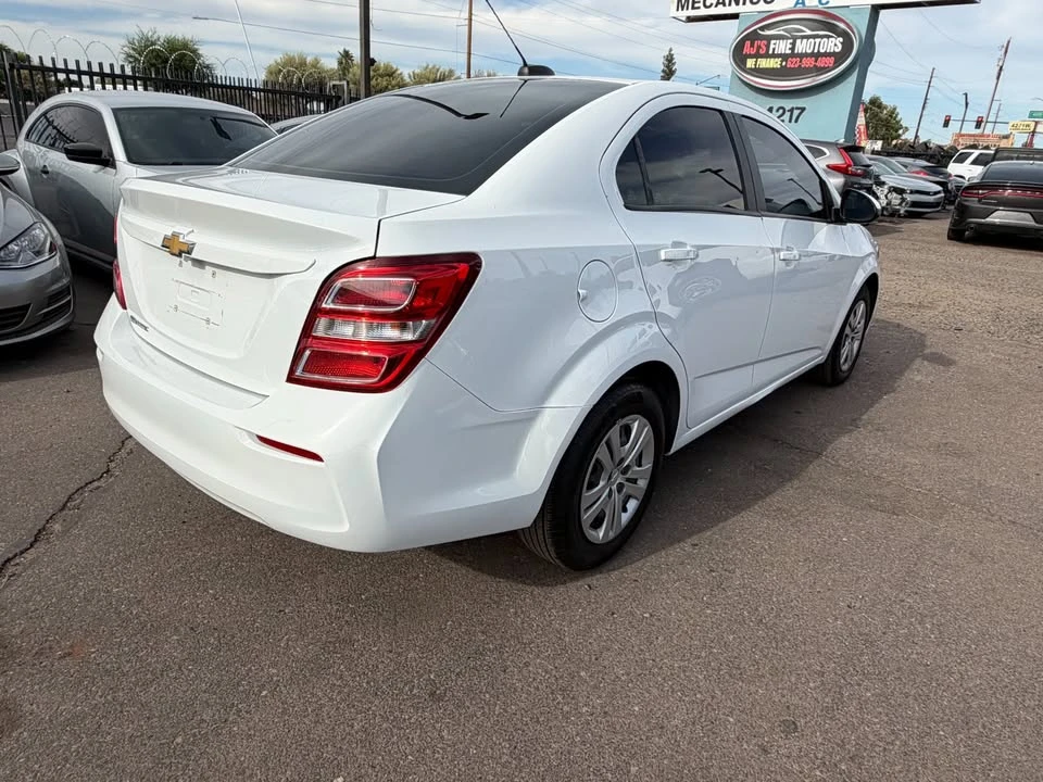 2020 Chevrolet Aveo/Sonic - Image 4 of 14