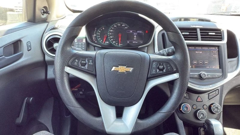 2020 Chevrolet Aveo/Sonic - Image 10 of 12