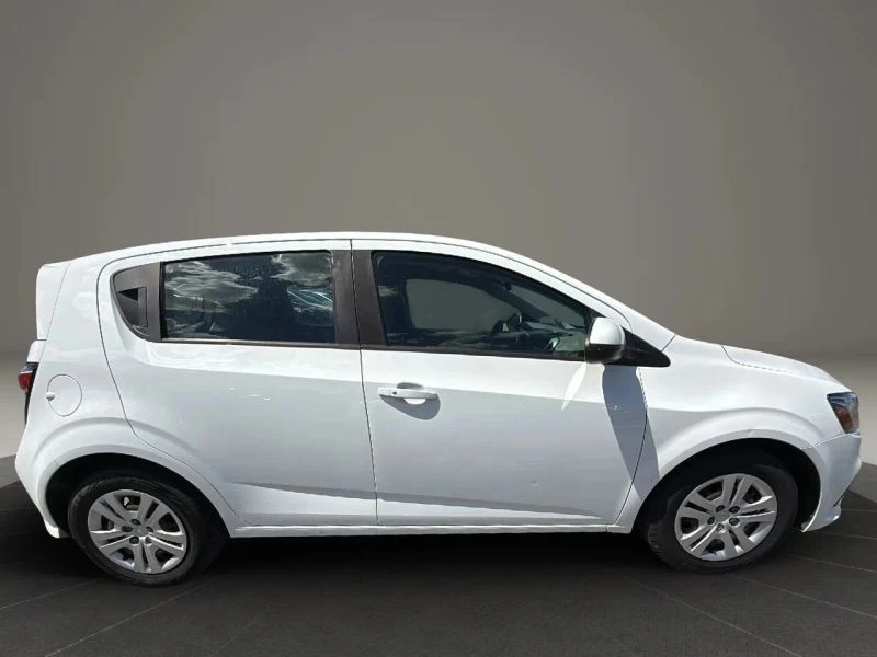2020 Chevrolet Aveo/Sonic - Image 4 of 12