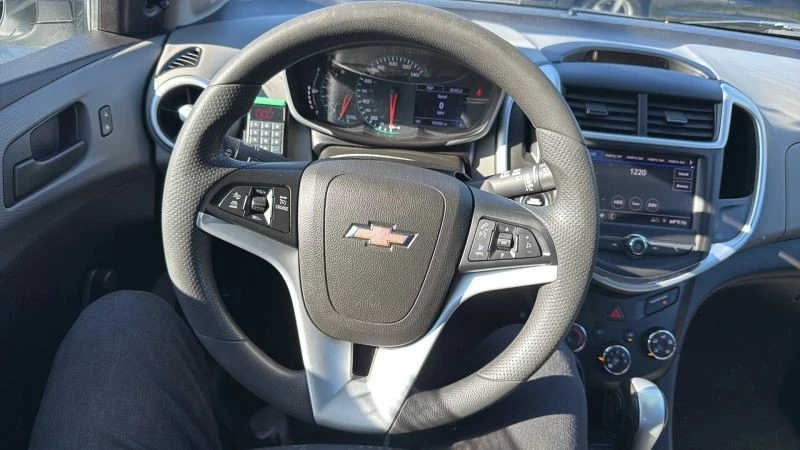 2020 Chevrolet Aveo/Sonic - Image 10 of 12