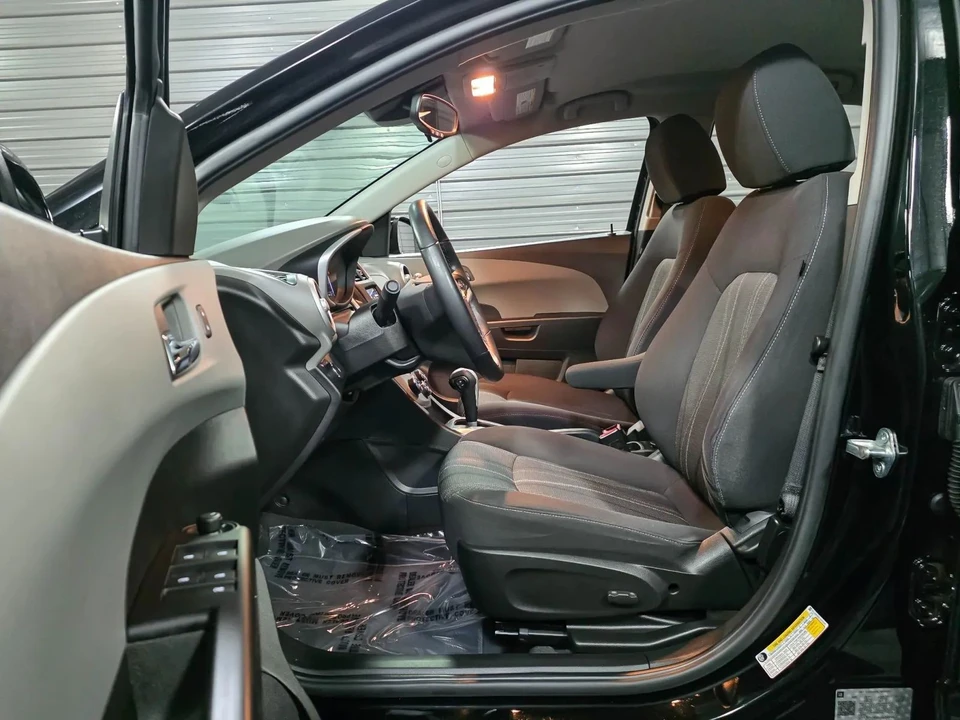 2020 Chevrolet Aveo/Sonic - Image 13 of 21