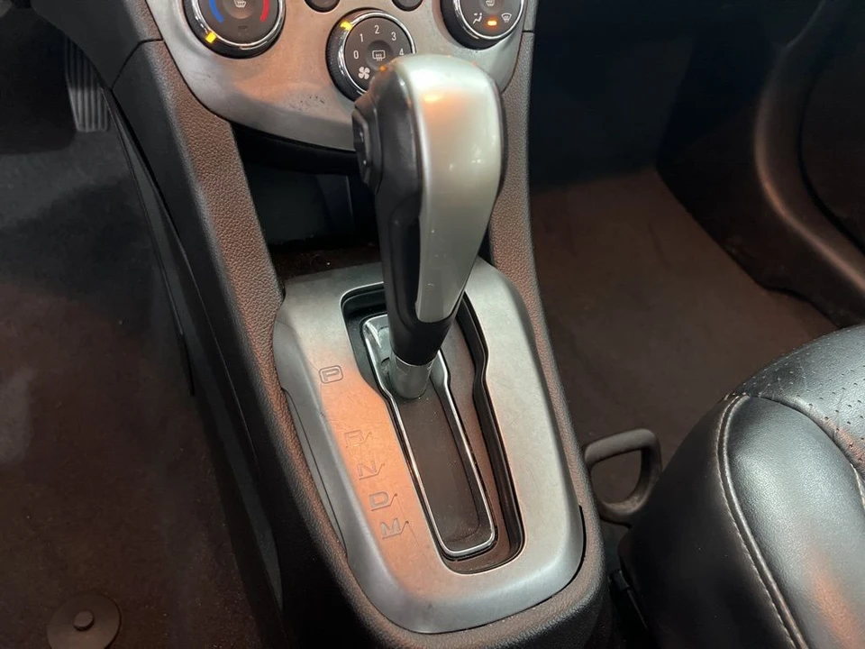 2020 Chevrolet Aveo/Sonic - Image 15 of 21