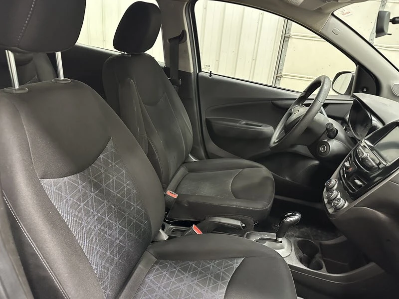 2020 Chevrolet Spark - Image 17 of 21