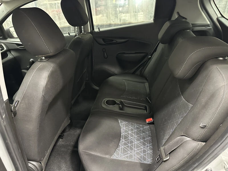 2020 Chevrolet Spark - Image 12 of 21