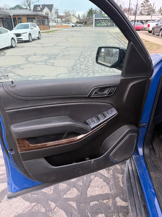 2020 Chevrolet Tahoe 4th Gen - Image 16 of 18