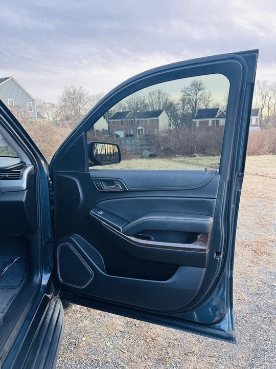 2020 Chevrolet Tahoe 4th Gen - Image 10 of 21
