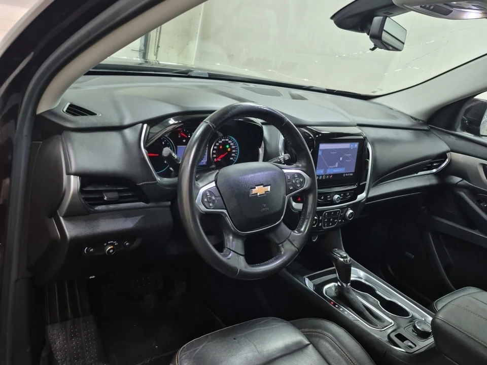 2020 Chevrolet Traverse - Image 10 of 16