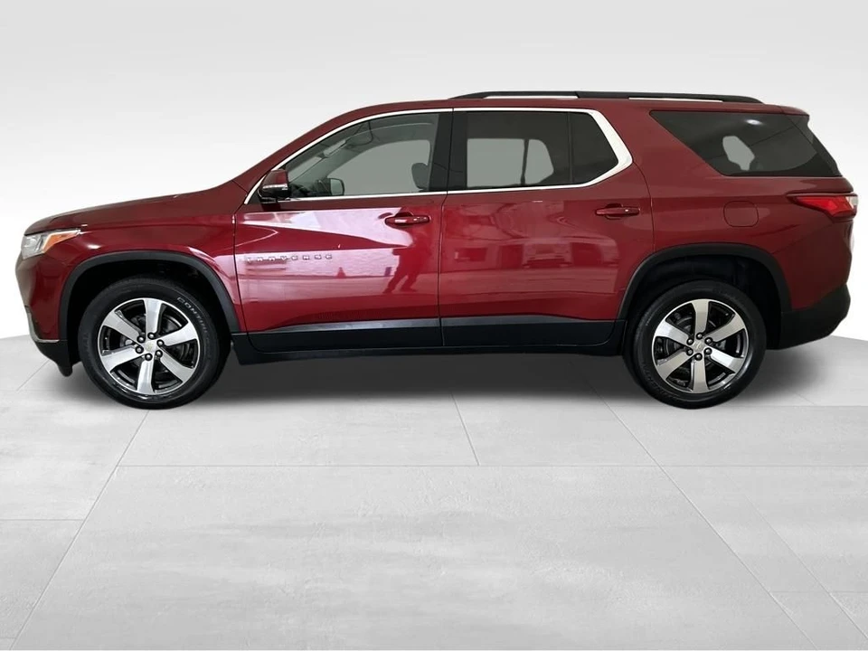 2020 Chevrolet Traverse - Image 2 of 12