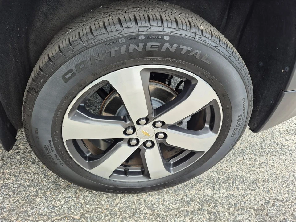 2020 Chevrolet Traverse - Image 8 of 12