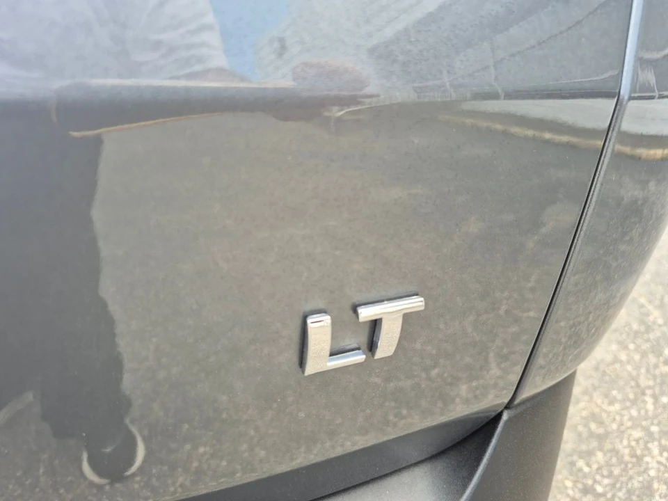 2020 Chevrolet Traverse - Image 11 of 12
