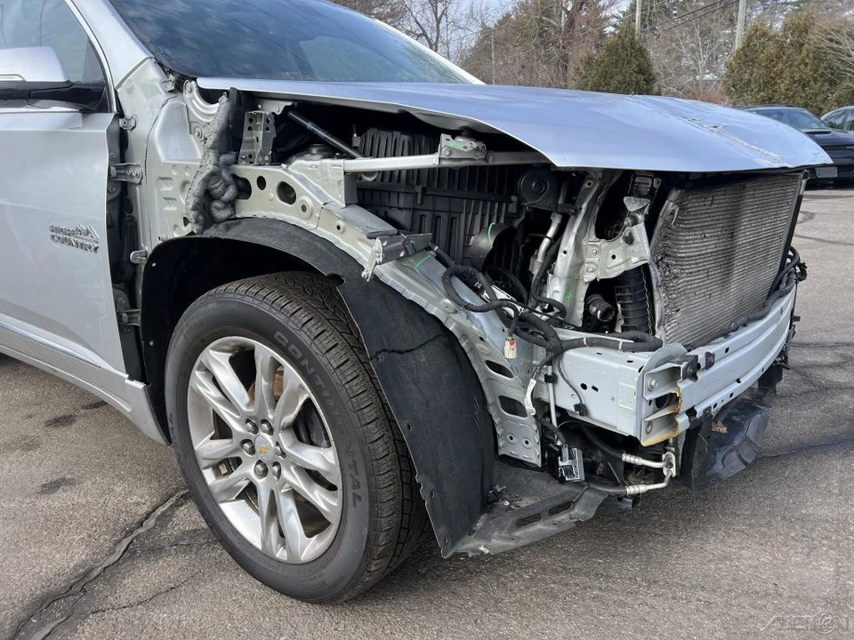 2020 Chevrolet Traverse - Image 11 of 12