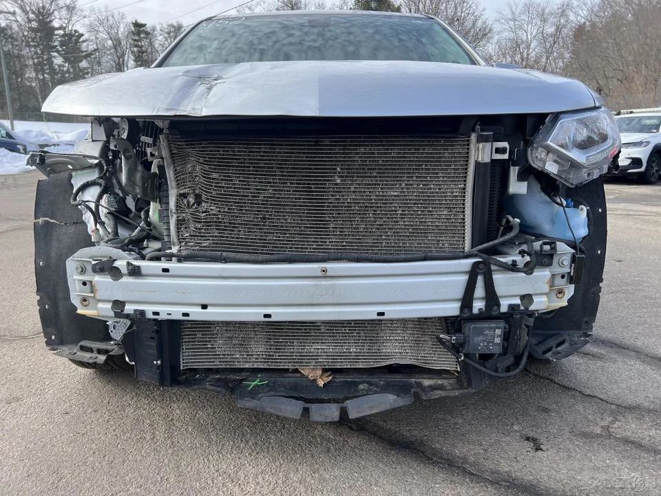 2020 Chevrolet Traverse - Image 9 of 12