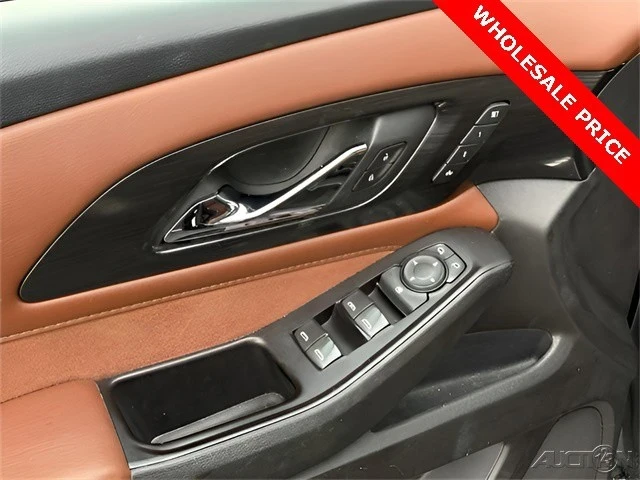 2020 Chevrolet Traverse - Image 14 of 21