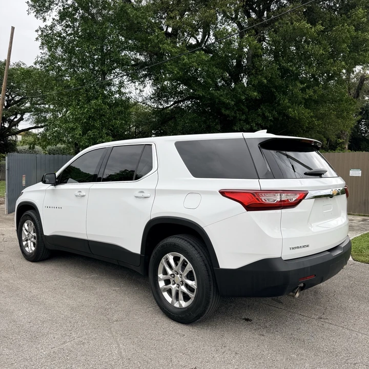 2020 Chevrolet Traverse - Image 6 of 21