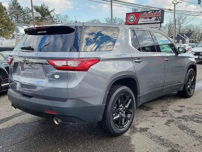2020 Chevrolet Traverse - Image 6 of 12