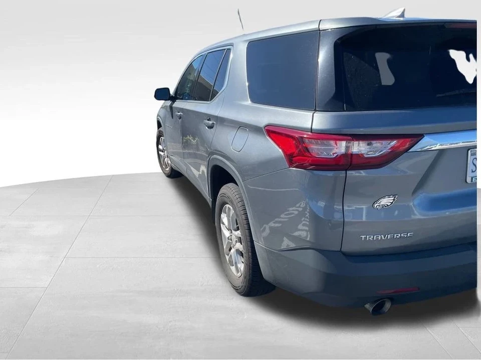 2020 Chevrolet Traverse - Image 3 of 12