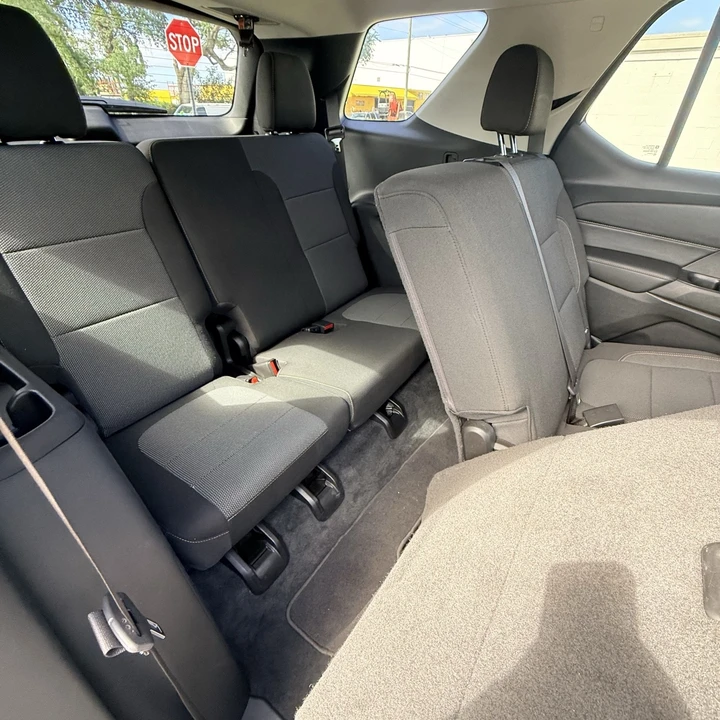 2020 Chevrolet Traverse - Image 16 of 21