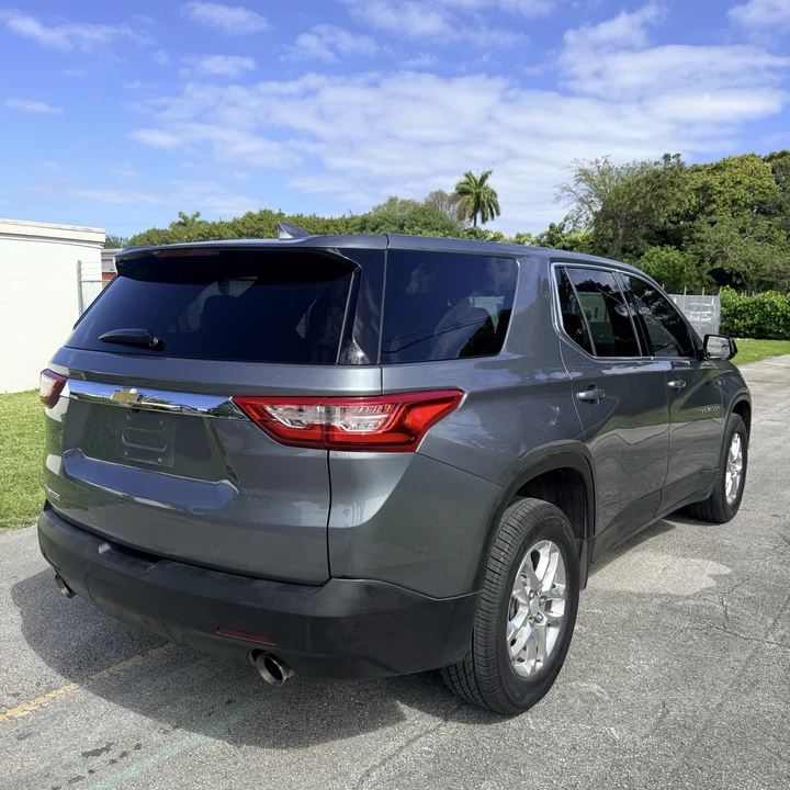2020 Chevrolet Traverse - Image 7 of 21