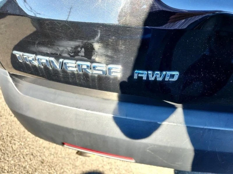 2020 Chevrolet Traverse - Image 6 of 12