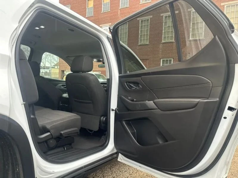 2020 Chevrolet Traverse - Image 12 of 12