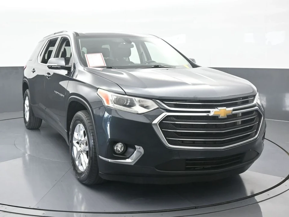 2020 Chevrolet Traverse - Image 9 of 12