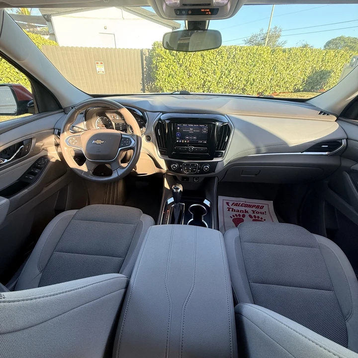 2020 Chevrolet Traverse - Image 10 of 21