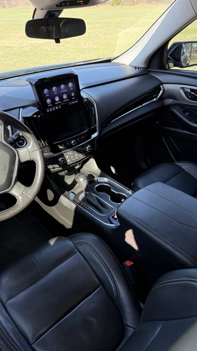 2020 Chevrolet Traverse - Image 10 of 15