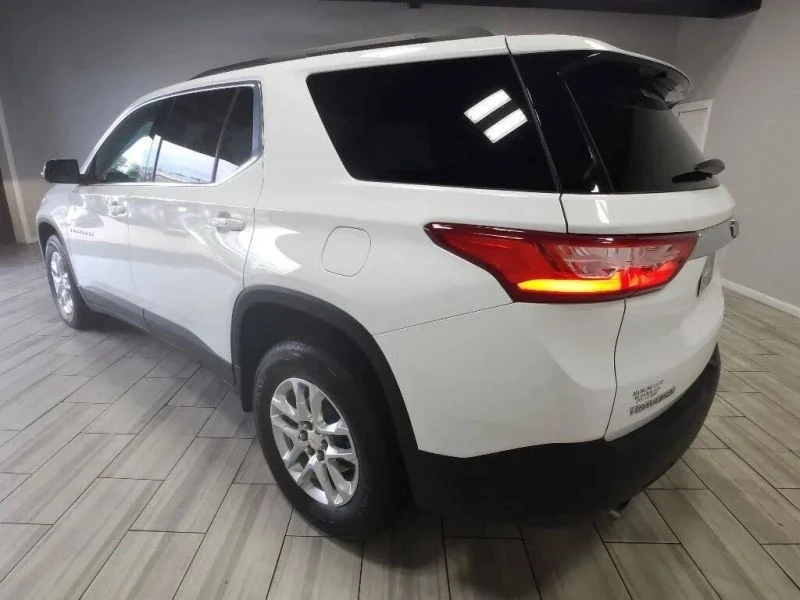 2020 Chevrolet Traverse - Image 3 of 12