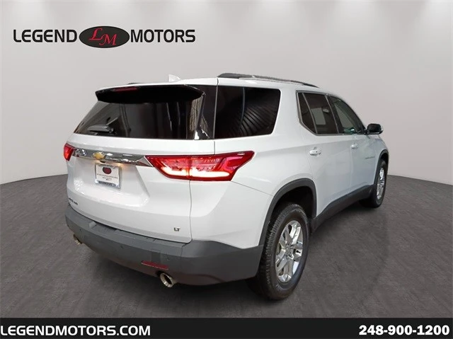 2020 Chevrolet Traverse - Image 8 of 12