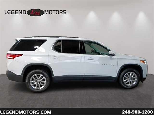 2020 Chevrolet Traverse - Image 9 of 12