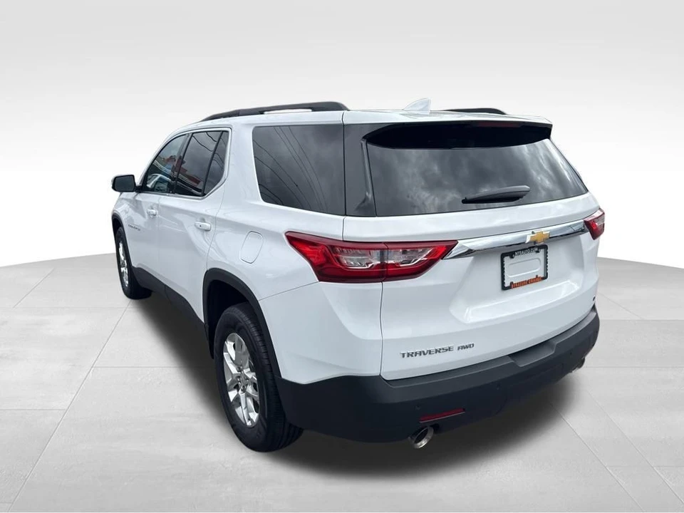2020 Chevrolet Traverse - Image 3 of 12