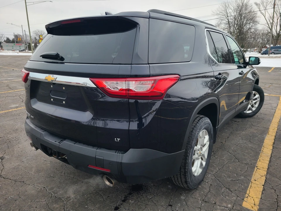 2020 Chevrolet Traverse - Image 5 of 21