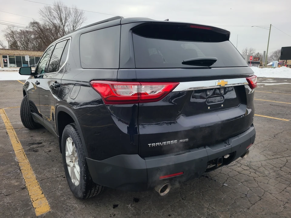 2020 Chevrolet Traverse - Image 3 of 21