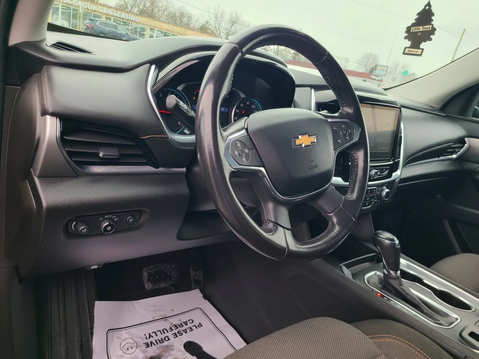 2020 Chevrolet Traverse - Image 10 of 21