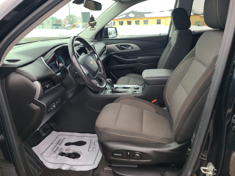 2020 Chevrolet Traverse - Image 11 of 21