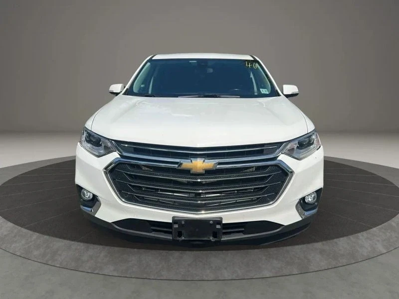 2020 Chevrolet Traverse - Image 2 of 12