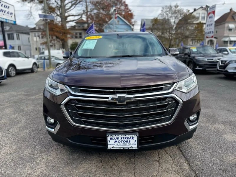 2020 Chevrolet Traverse - Image 2 of 12