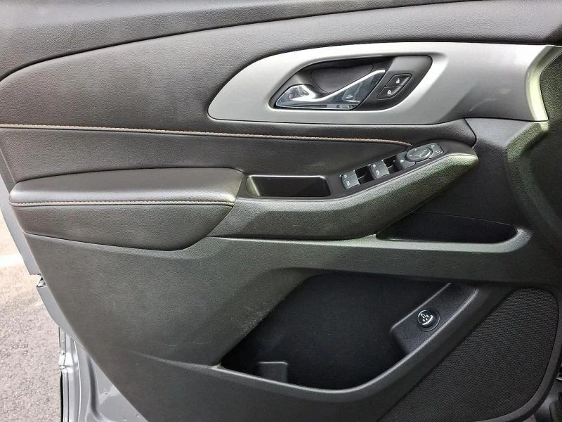 2020 Chevrolet Traverse - Image 12 of 12