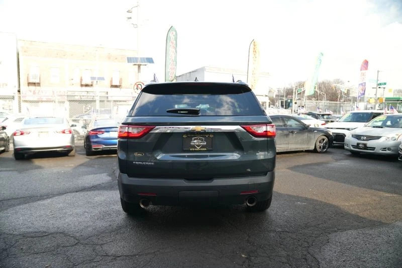2020 Chevrolet Traverse - Image 6 of 12