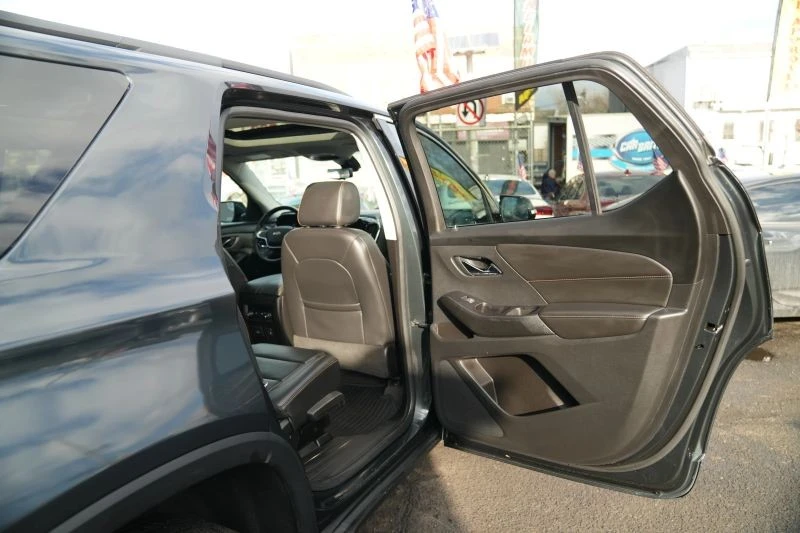 2020 Chevrolet Traverse - Image 12 of 12