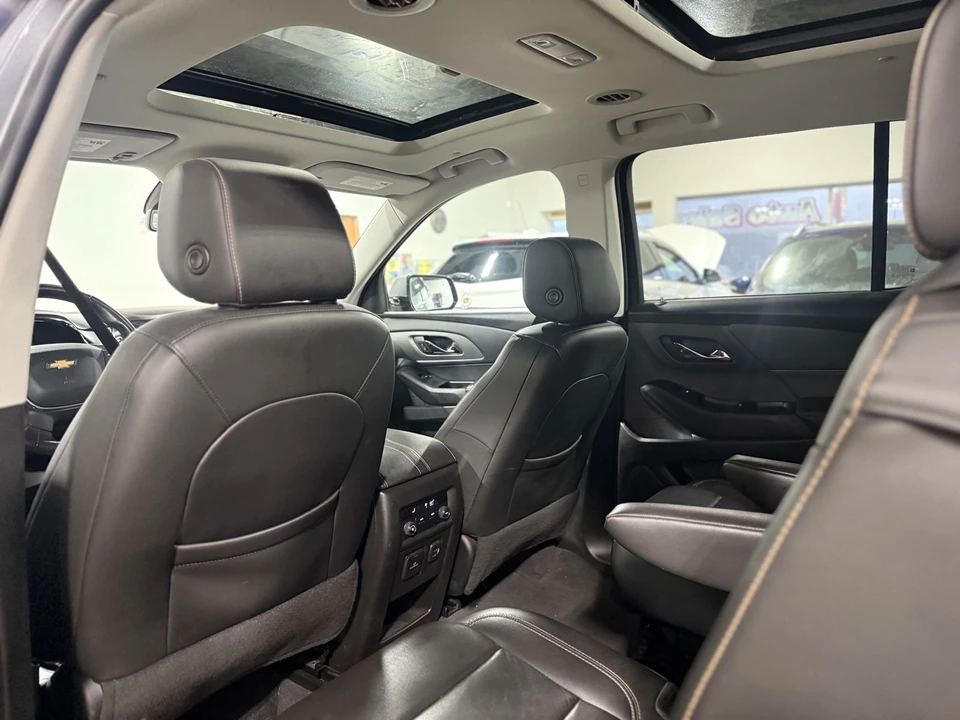2020 Chevrolet Traverse - Image 8 of 20