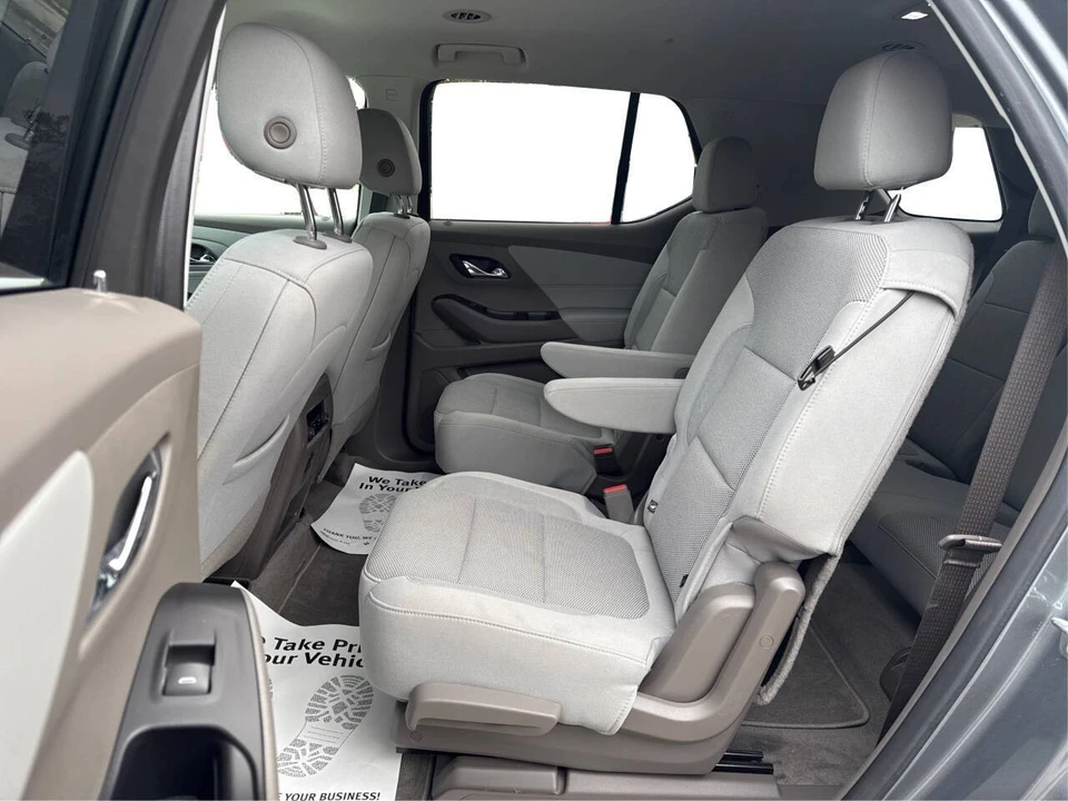 2020 Chevrolet Traverse - Image 10 of 21