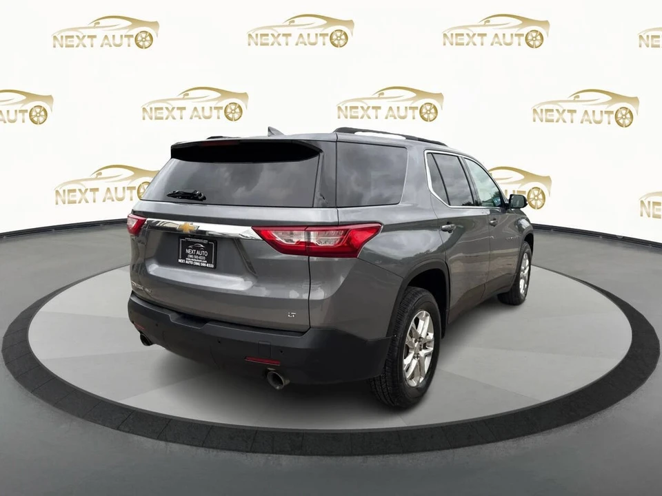 2020 Chevrolet Traverse - Image 5 of 21