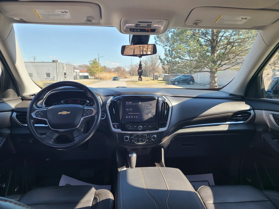2020 Chevrolet Traverse - Image 17 of 21