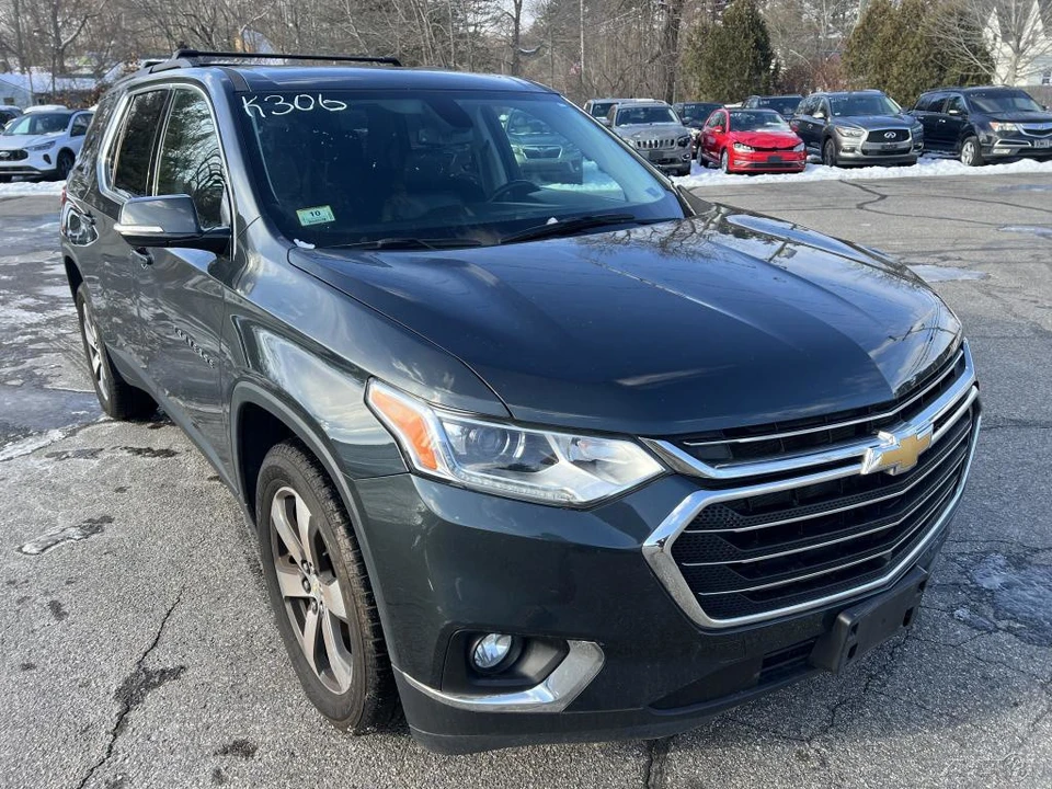 2020 Chevrolet Traverse - Image 9 of 12