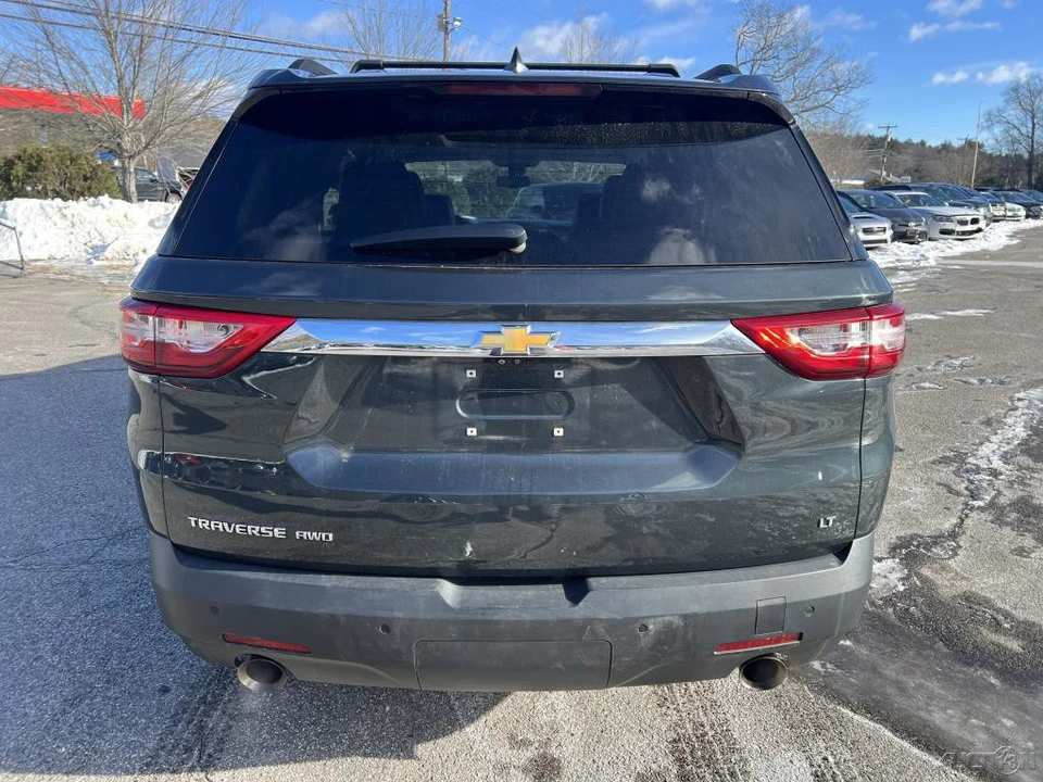 2020 Chevrolet Traverse - Image 4 of 12