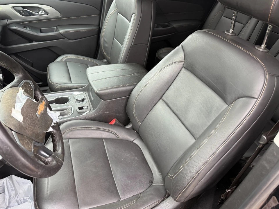 2020 Chevrolet Traverse - Image 4 of 21