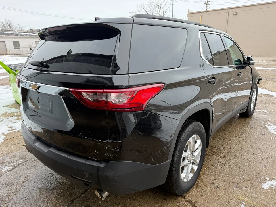 2020 Chevrolet Traverse - Image 16 of 21
